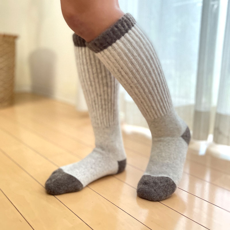 履き口ゆったり 靴も履ける